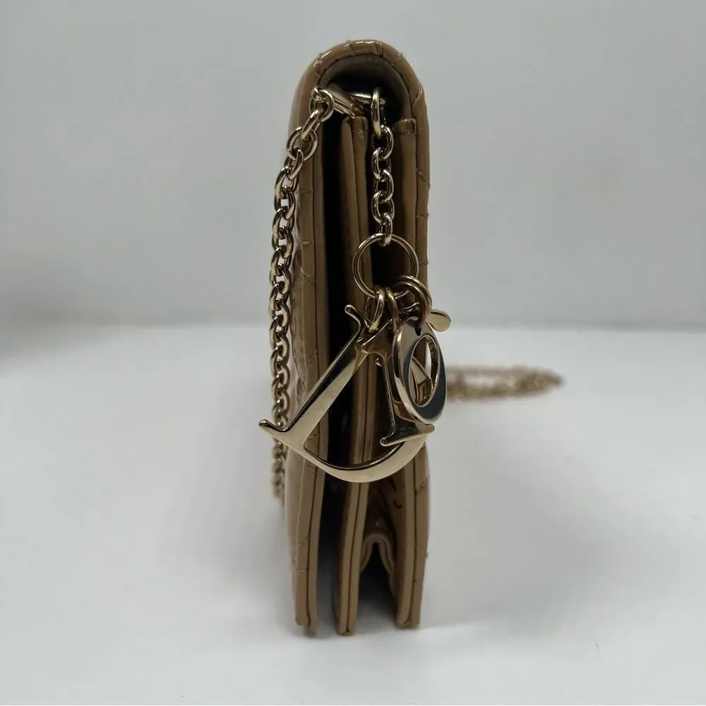 Lady Dior Clutch Patent Leather Beige - Picture 3 of 13